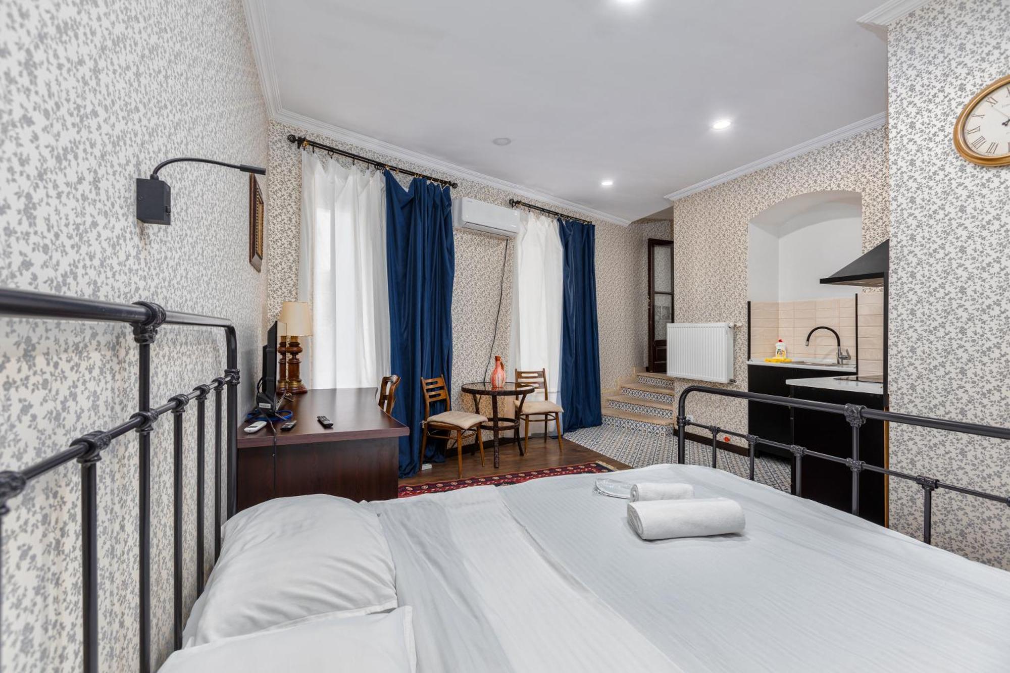 Room With Quite Yard View Tbilisi Exterior foto